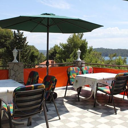 Double Room Mali Losinj 7953B Eksteriør bilde