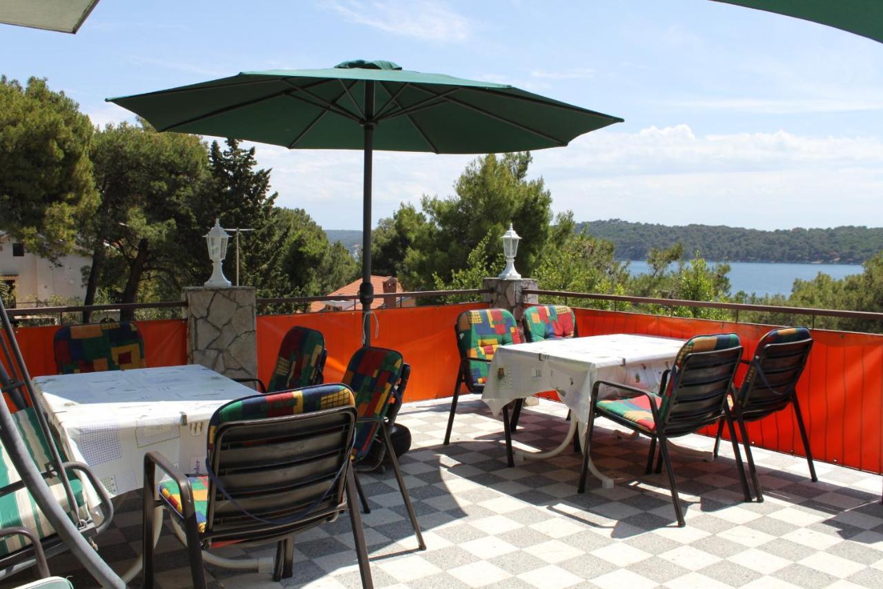 Double Room Mali Losinj 7953B Eksteriør bilde